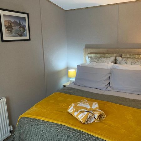 Wildcat Lodge Grantown On Spey エクステリア 写真