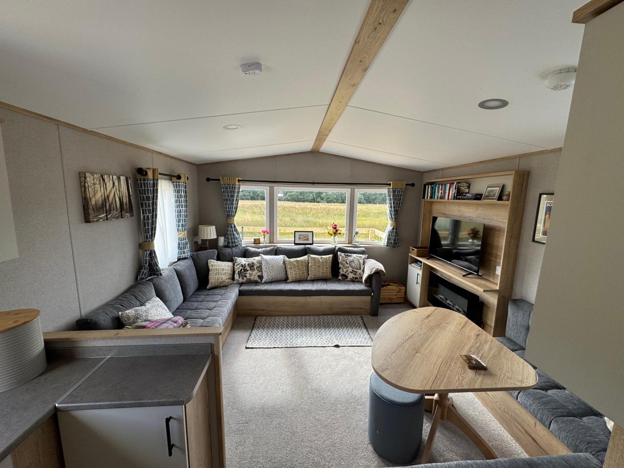 Wildcat Lodge Grantown On Spey エクステリア 写真
